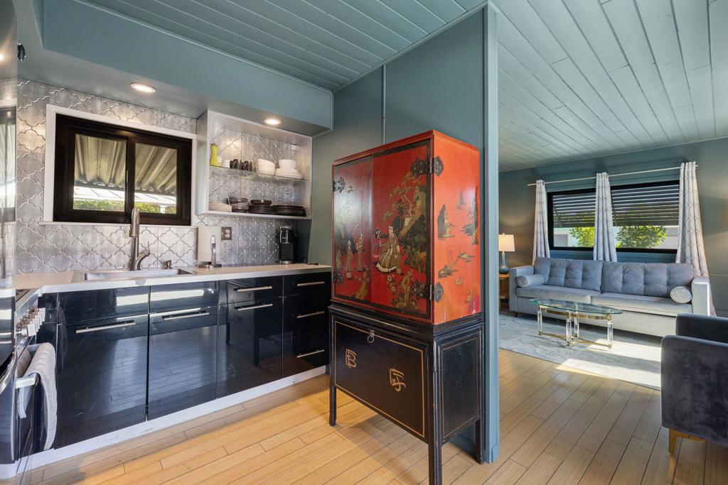 Ramon Mobile Park - Manufactured In Park