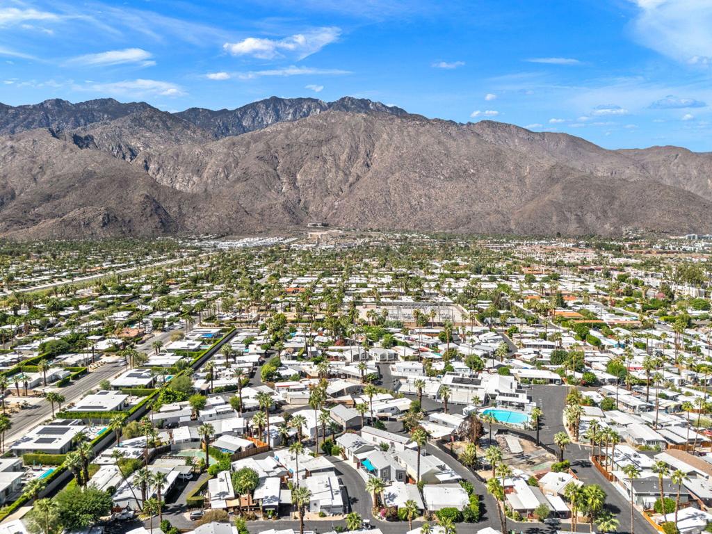 Ramon Mobile Park - Manufactured In Park