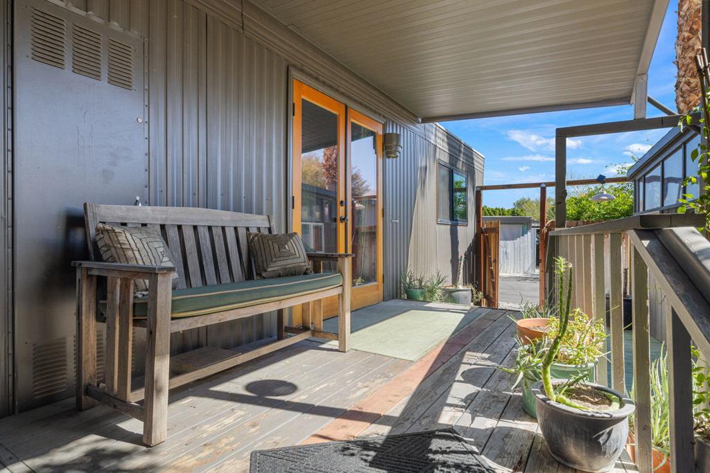 Ramon Mobile Park - Manufactured In Park