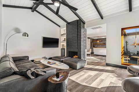 Photo of 2262 S Linden Way #B, Palm Springs, CA 92264 (MLS # 219141897PS)