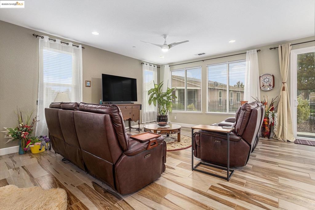 TRILOGY - Residential