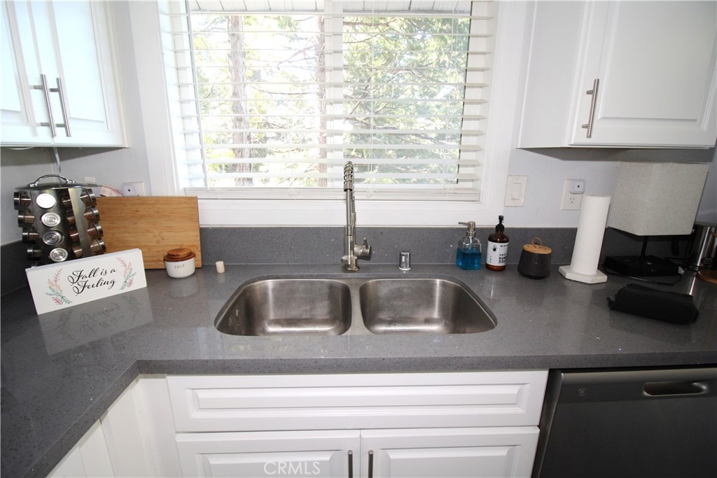 30904 Live Oak Drive