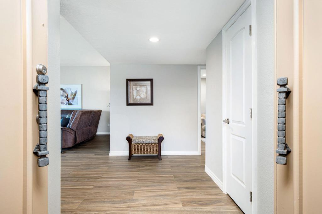 Rancho Las Palmas C. - Residential Lease