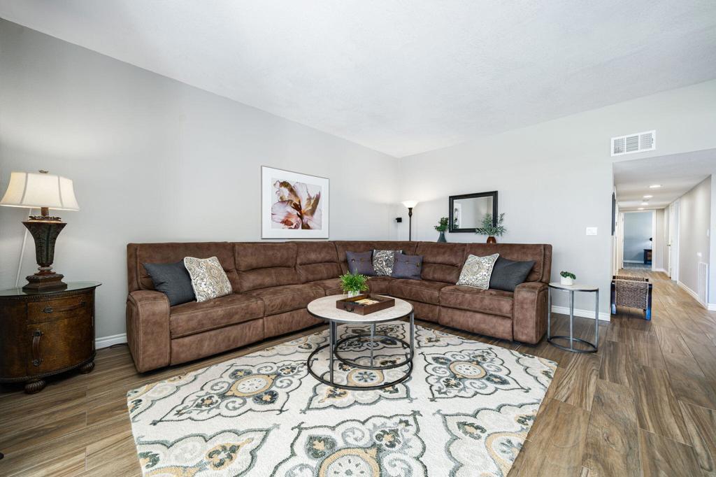 Rancho Las Palmas C. - Residential Lease