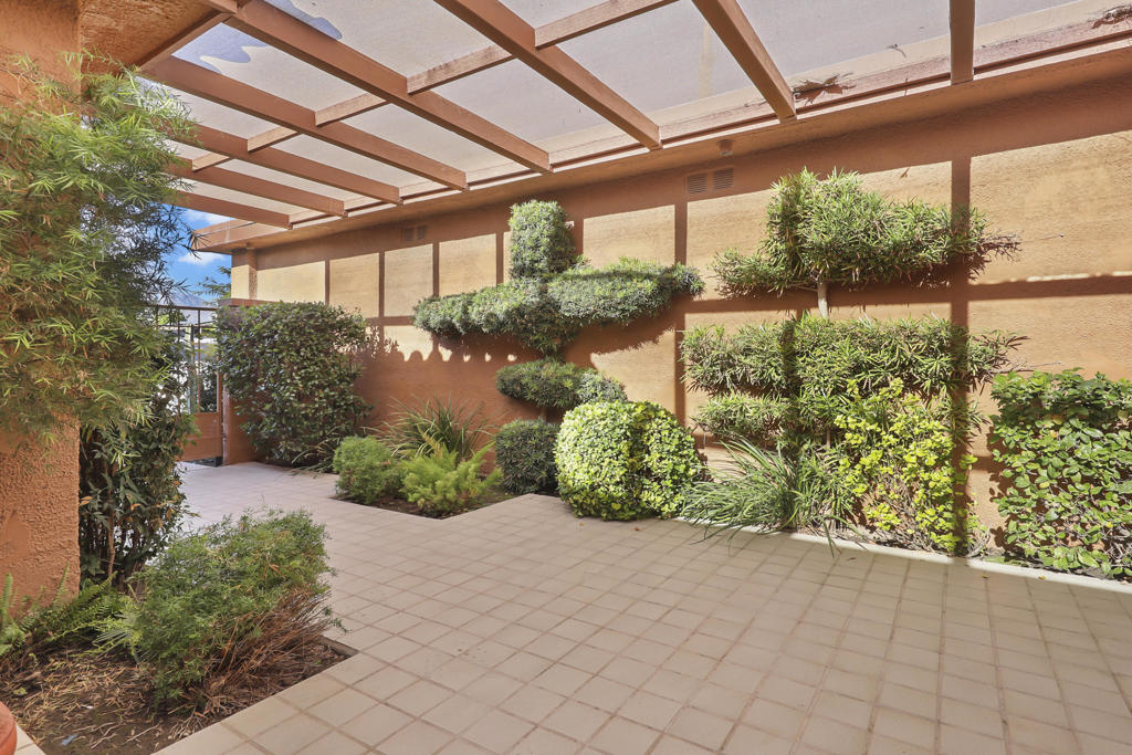 Sunrise C.C. - Residential