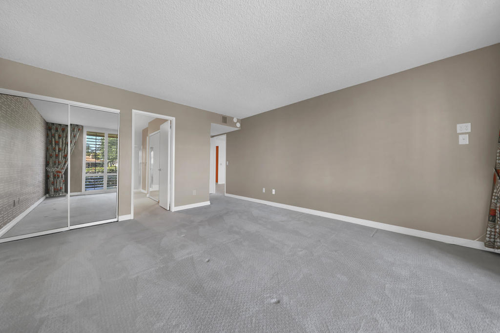 Sunrise C.C. - Residential