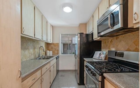 20134 Leadwell Street 159 Winnetka CA 91306