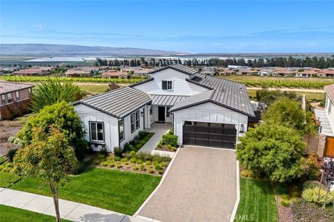 Tiny photo for 1662 Eucalyptus RD, Nipomo, CA 93444 (MLS # PI26097303)