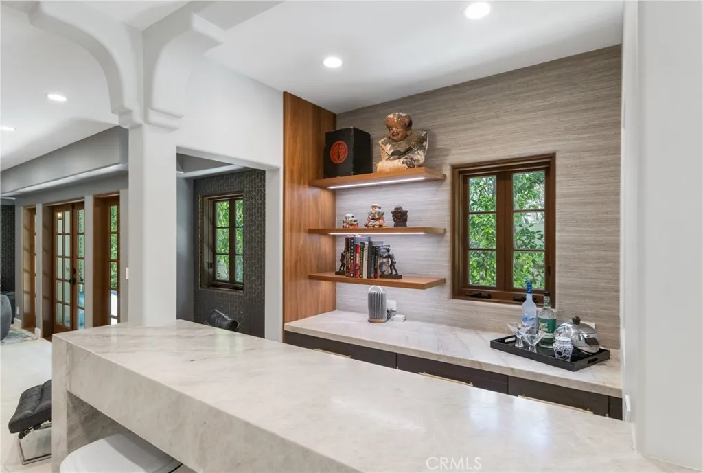 Los Angeles, California 90046, United States, 4 Bedrooms Bedrooms, ,4 BathroomsBathrooms,Residential,Active,147176