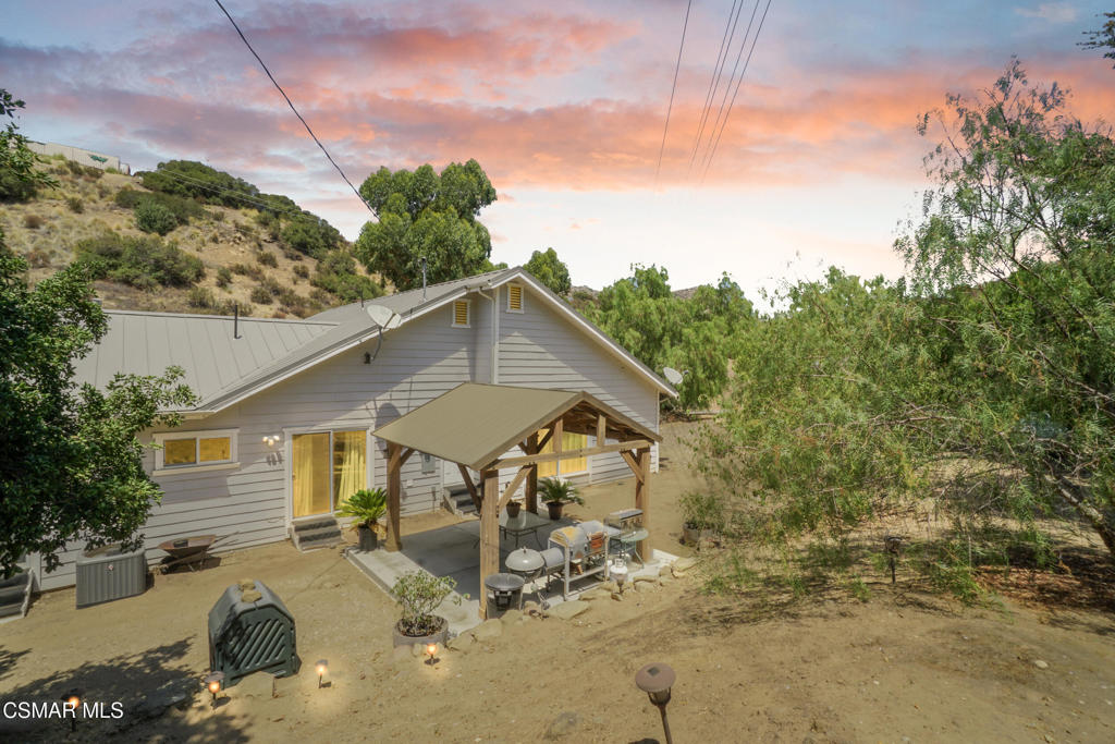 7368 Santa Susana Pass Road