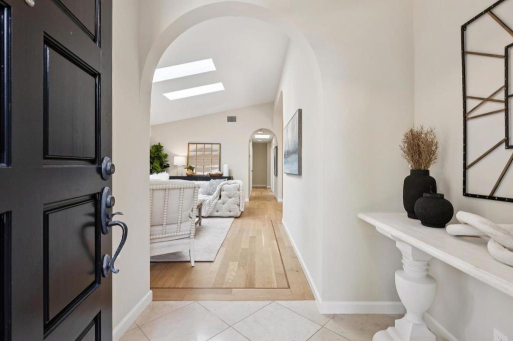 1112 Crescent Street