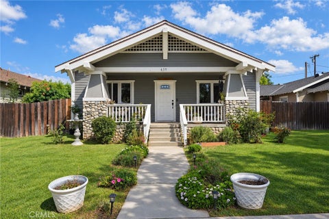 Photo of 435 W 2nd ST, San Dimas, CA 91773 (MLS # CV26205225)