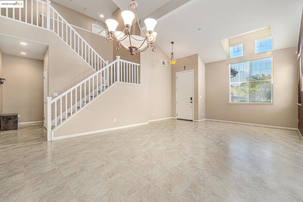 SHADOW LAKES - Residential