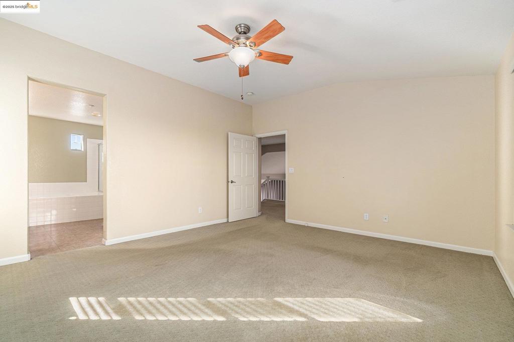 SHADOW LAKES - Residential