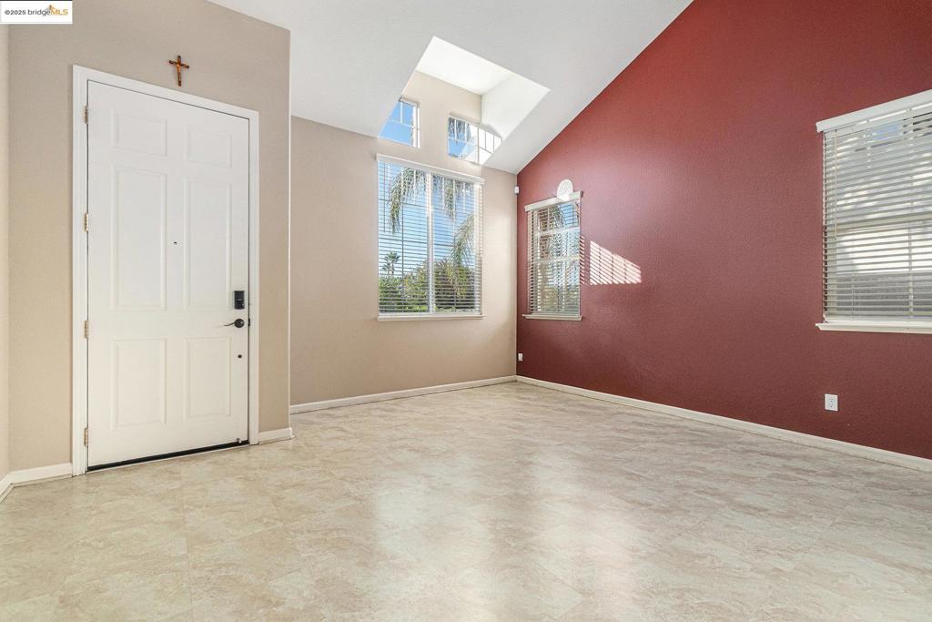 SHADOW LAKES - Residential