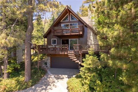 Photo of 27668 W Shore RD, Lake Arrowhead, CA 92352 (MLS # IG26127603)