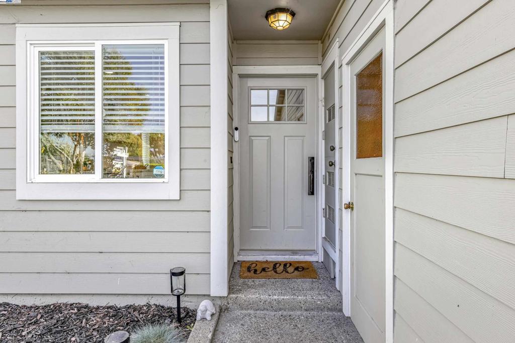 HAYWARD HILLS - Residential