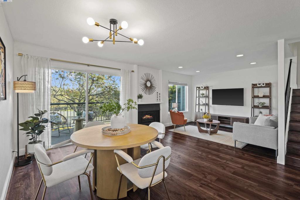 HAYWARD HILLS - Residential