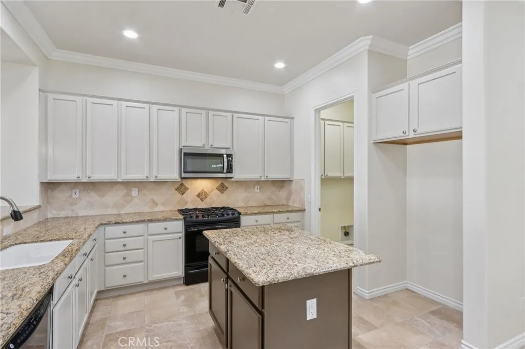 Hemet, California 92545, United States, 2 Bedrooms Bedrooms, ,2 BathroomsBathrooms,Residential,Active,227846