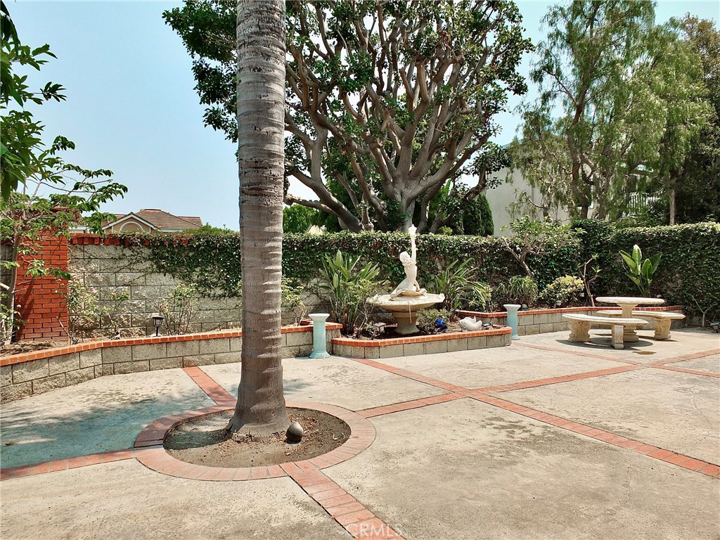 Bay Harbour (BYH) - Residential Lease