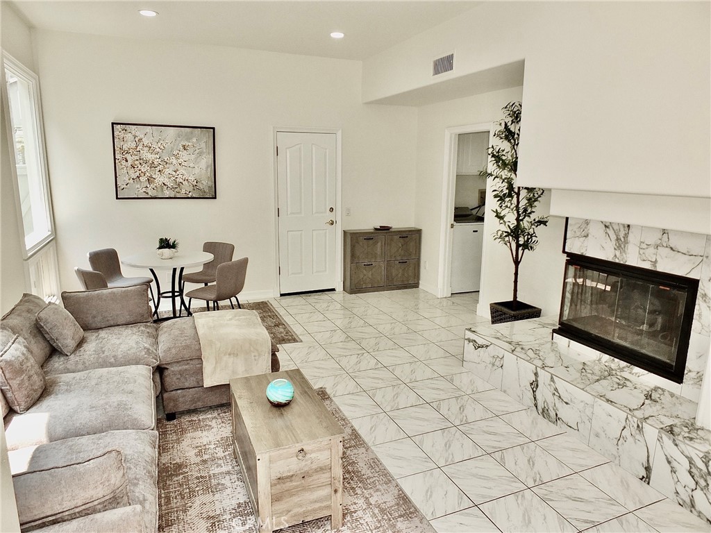 Bay Harbour (BYH) - Residential Lease