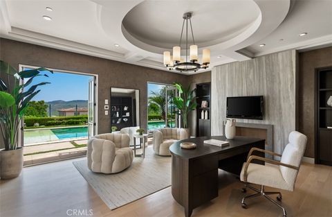 Tiny photo for 9 Shoreridge, Newport Coast, CA 92657 (MLS # OC25163737)