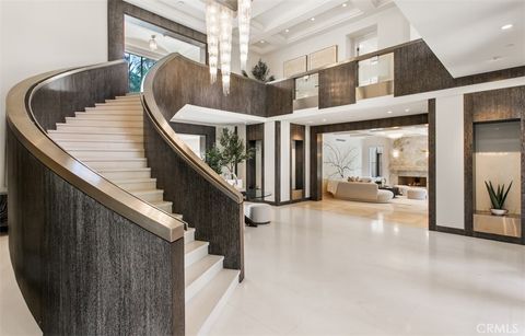 Tiny photo for 9 Shoreridge, Newport Coast, CA 92657 (MLS # OC25163737)