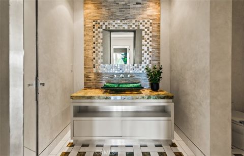 Tiny photo for 9 Shoreridge, Newport Coast, CA 92657 (MLS # OC25163737)