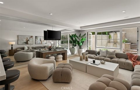 Tiny photo for 9 Shoreridge, Newport Coast, CA 92657 (MLS # OC25163737)