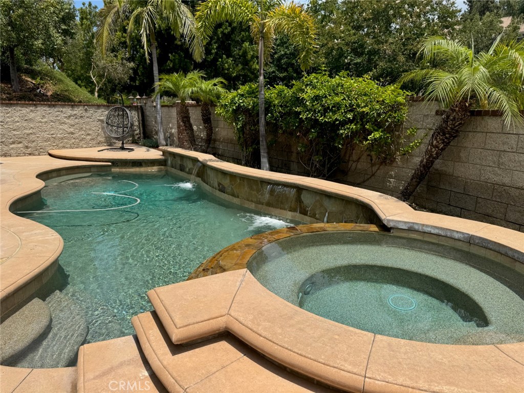 Cliff Wood (CLIF) - Residential