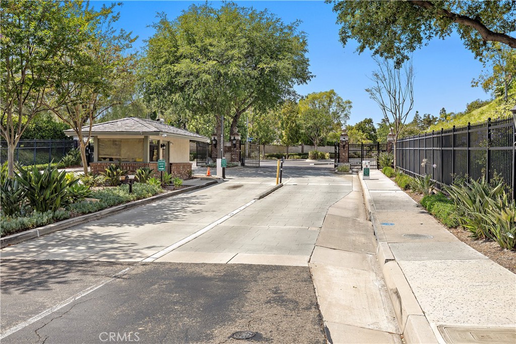 Cliff Wood (CLIF) - Residential