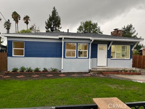 Photo of 11225 Acala Ave, San Fernando, CA 91340 (MLS # SR25247128) Photo of 11225 Acala Ave, San Fernando, CA 91340 (MLS # SR25247128)