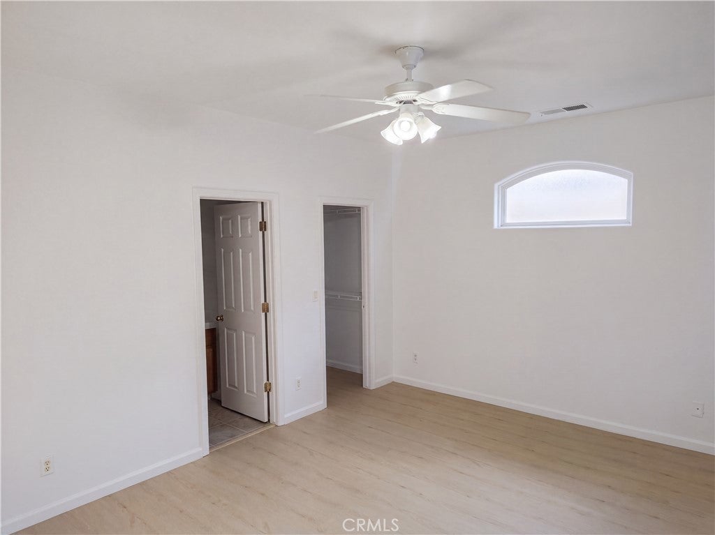 5333 W Norwich
