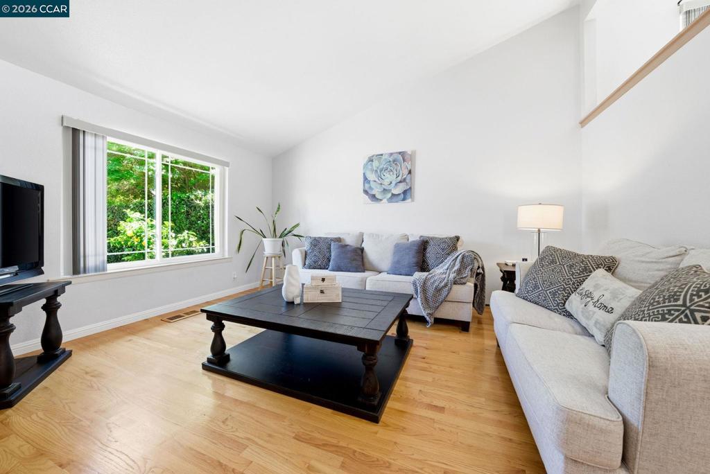 265 Toledo Ct
