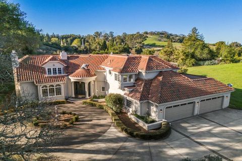 13206 Wright Way Los Altos Hills CA 94022