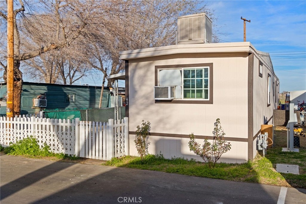 45446 7th Street 42