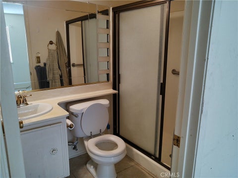 Tiny photo for 8307 Sedan AVE, West Hills, CA 91304 (MLS # SR26112510)