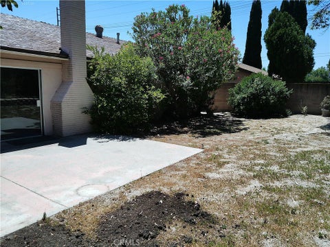 Tiny photo for 8307 Sedan AVE, West Hills, CA 91304 (MLS # SR26112510)