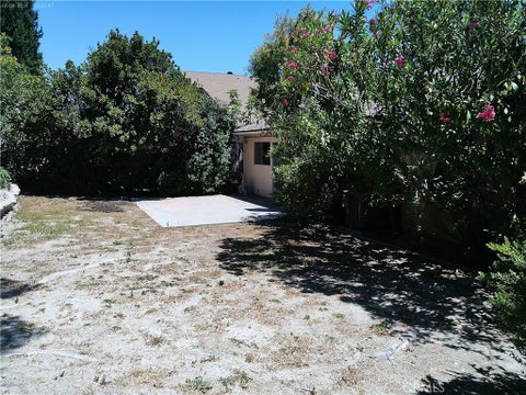 Tiny photo for 8307 Sedan AVE, West Hills, CA 91304 (MLS # SR26112510)