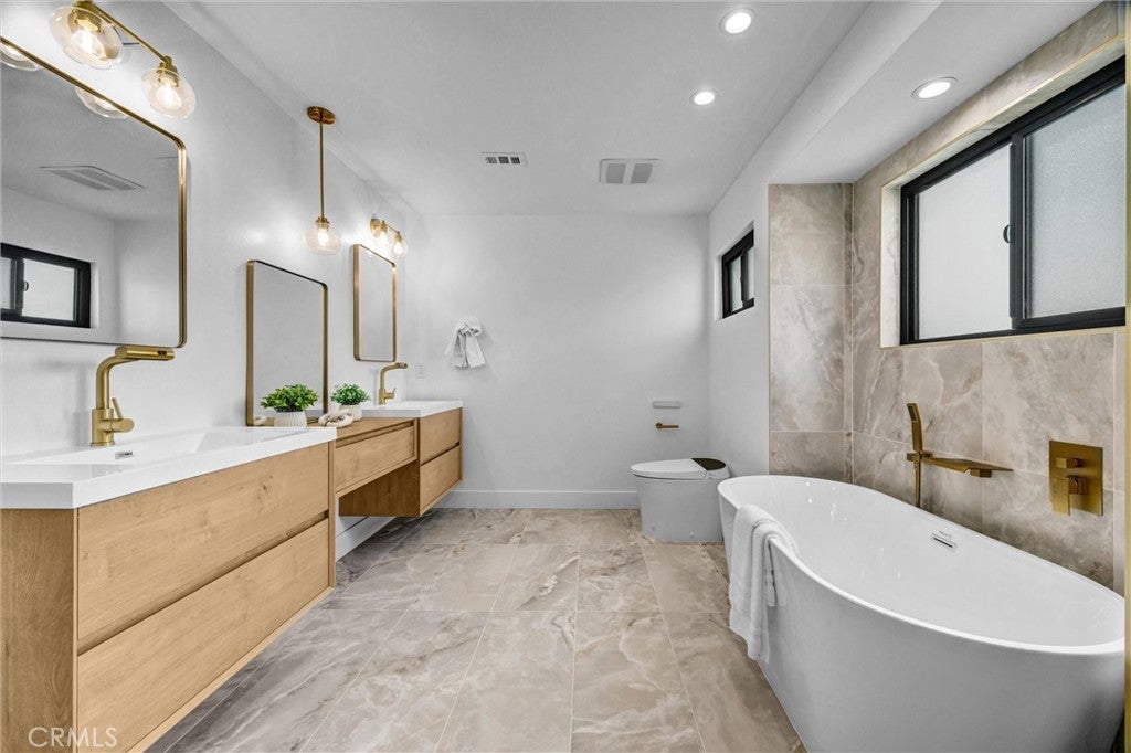 10321 Kamuela, Huntington Beach CA 92646 - Photo 19