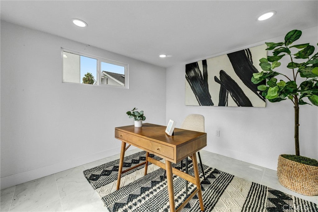 10321 Kamuela, Huntington Beach CA 92646 - Photo 40