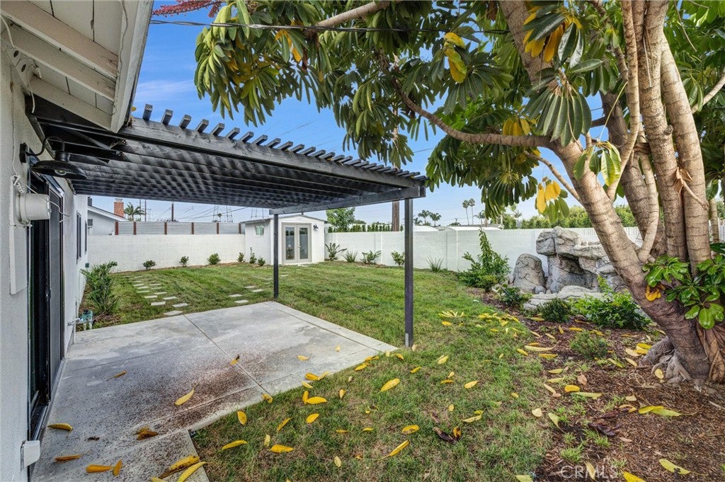10321 Kamuela, Huntington Beach CA 92646 - Photo 42