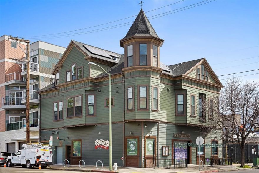 Discover a unique investment opportunity in a vibrant Oakland neighborhood. This fully renovated, 4-unit mixed-use building is ideally positioned to attract strong demand from renters and commercial tenants alike. The property's prime location puts it within close proximity to major transportation hubs, including the 12th Street/Oakland City Center BART station and major freeways like I-880 and I-980. This connectivity makes it an easy commute to major Bay Area employers, attracting a wide pool of potential tenants. This building is also just a short walk from some of Oaklands most exciting attractions. Residents and commercial tenants will enjoy easy access to the areas rich culinary scene, a diverse array of shopping, and lively entertainment venues, including the Fox Theater and Paramount Theatre. The property is also near Jack London Square, offering scenic waterfront dining and retail options.