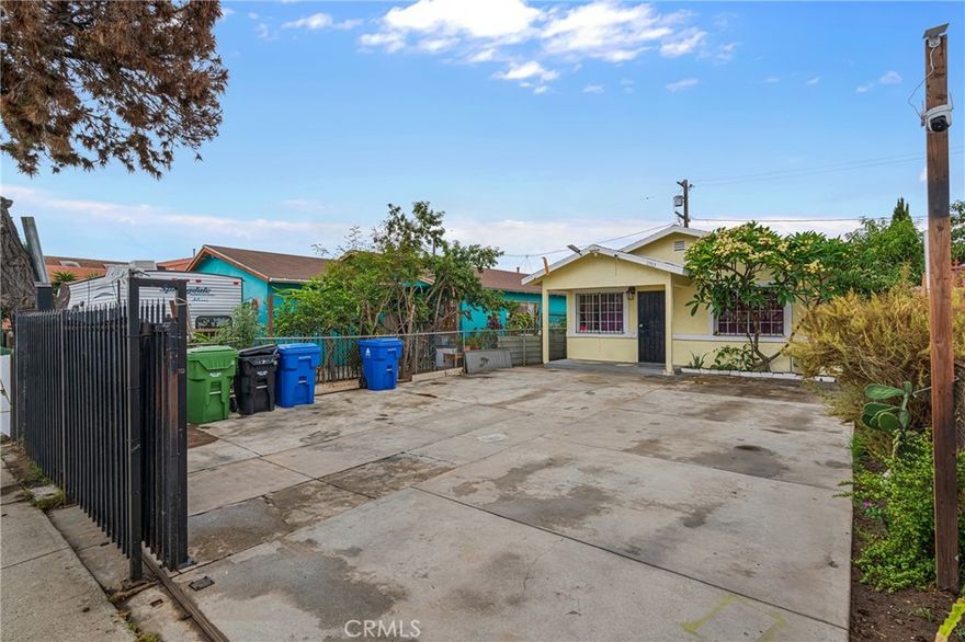 Charming & Well-Maintained Home in the Heart of Los Angeles! Fall in love with this beautifully upgraded 3-bedroom, 2-bathroom home offering over 1,000 sq ft of comfortable living space. Pride of ownership is evident throughout! Features spacious bedrooms with elegant laminated wood flooring, upgraded kitchen with added cabinetry for extra storage, modernized bathrooms with updated sinks, durable metal sheet fencing for added privacy and security, fresh cement work in both the front and back yards—perfect for entertaining or relaxing outdoors, conveniently located near major freeways, schools, and shopping centers, this home offers both comfort and accessibility. Don’t miss this opportunity to own a true gem in Los Angeles—schedule your showing today!