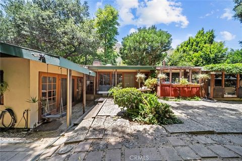 Tiny photo for 2900 Mandeville Canyon RD, Los Angeles, CA 90049 (MLS # SR26113664)