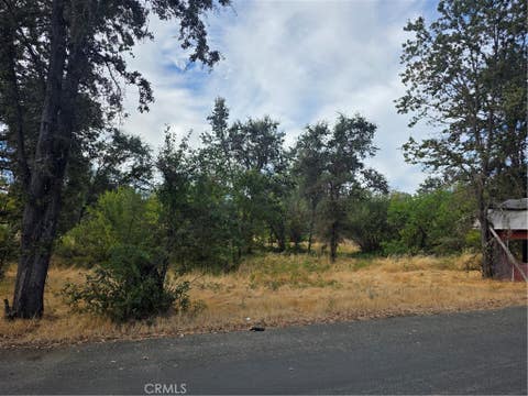 Photo of 1241 Berry ST, Lakeport, CA 95453 (MLS # LC26187974)
