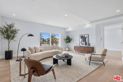 Photo of 2939 Leeward Avenue #401, Los Angeles, CA 90005 (MLS # 26852885)