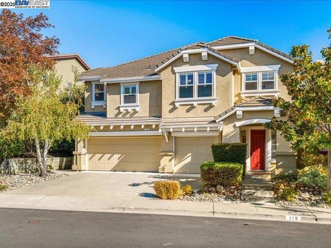 Photo of 116 St Malo Ct Ct, Martinez, CA 94553 (MLS # 41115735) Photo of 116 St Malo Ct Ct, Martinez, CA 94553 (MLS # 41115735)