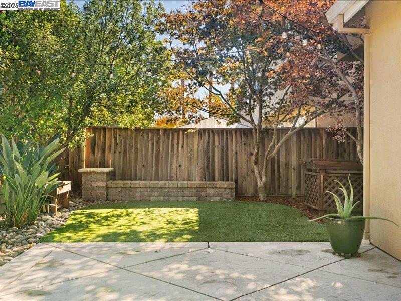 BRITTANY HILLS - Residential