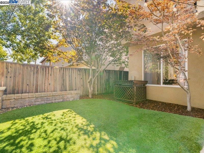 BRITTANY HILLS - Residential